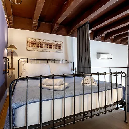 Hotel apartamentowy Old Town Corner Luxury 3*