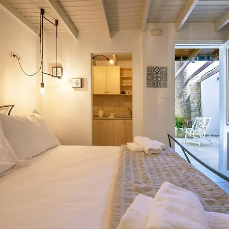 Ξενοδοχείο με διαμερίσματα Old Town Corner Luxury