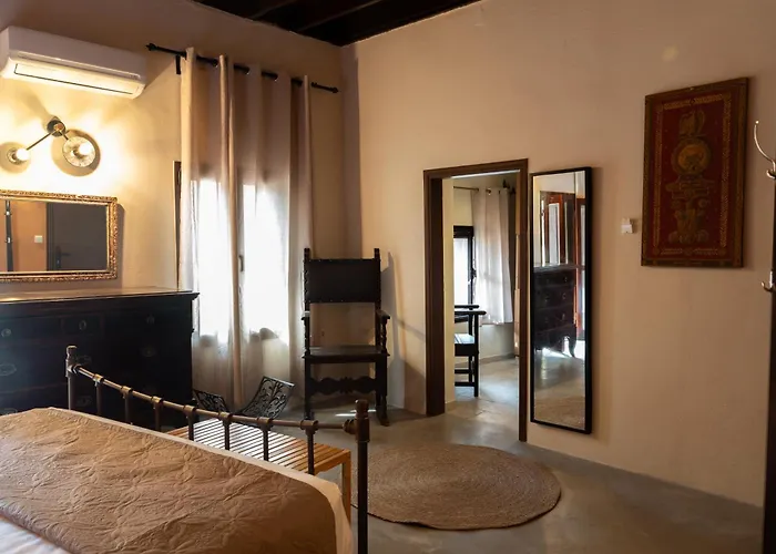 Old Town Corner Luxury